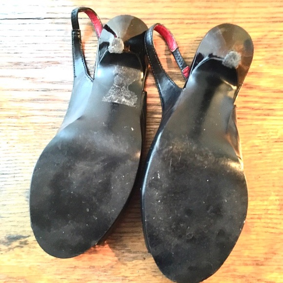 Le Chateau black and red slingback heels - Picture 9 of 9